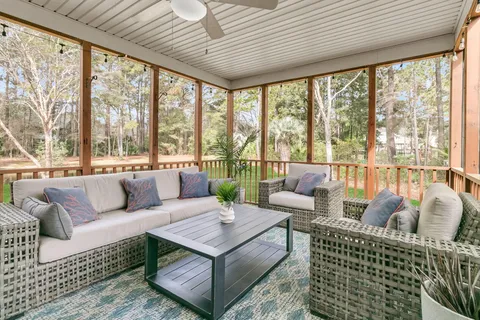 $1,095,000 | 1350 Brent Mill Court, Mount Pleasant, SC 29466