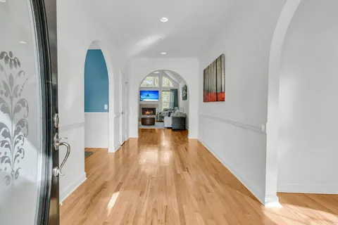 $1,095,000 | 1350 Brent Mill Court, Mount Pleasant, SC 29466