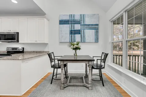 $1,095,000 | 1350 Brent Mill Court, Mount Pleasant, SC 29466