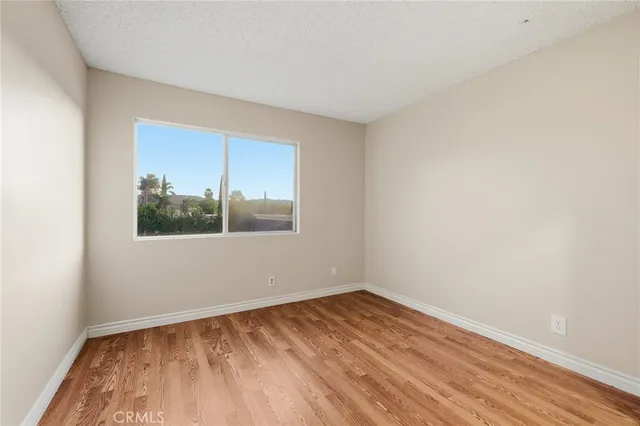 $625,000 | 6511 Wystone Avenue, Unit 4, Reseda, CA 91335