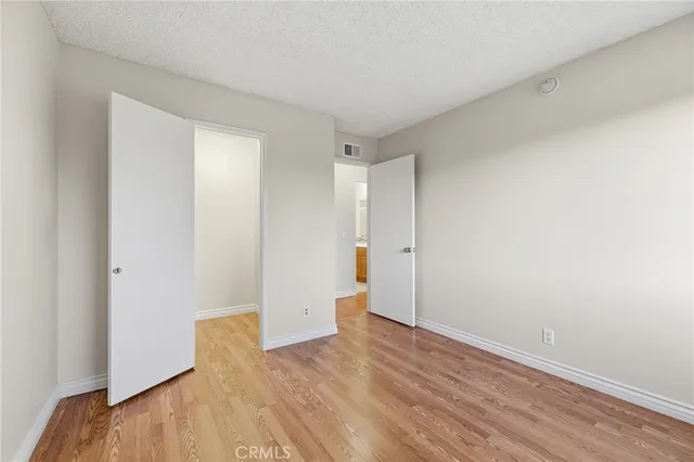 $625,000 | 6511 Wystone Avenue, Unit 4, Reseda, CA 91335