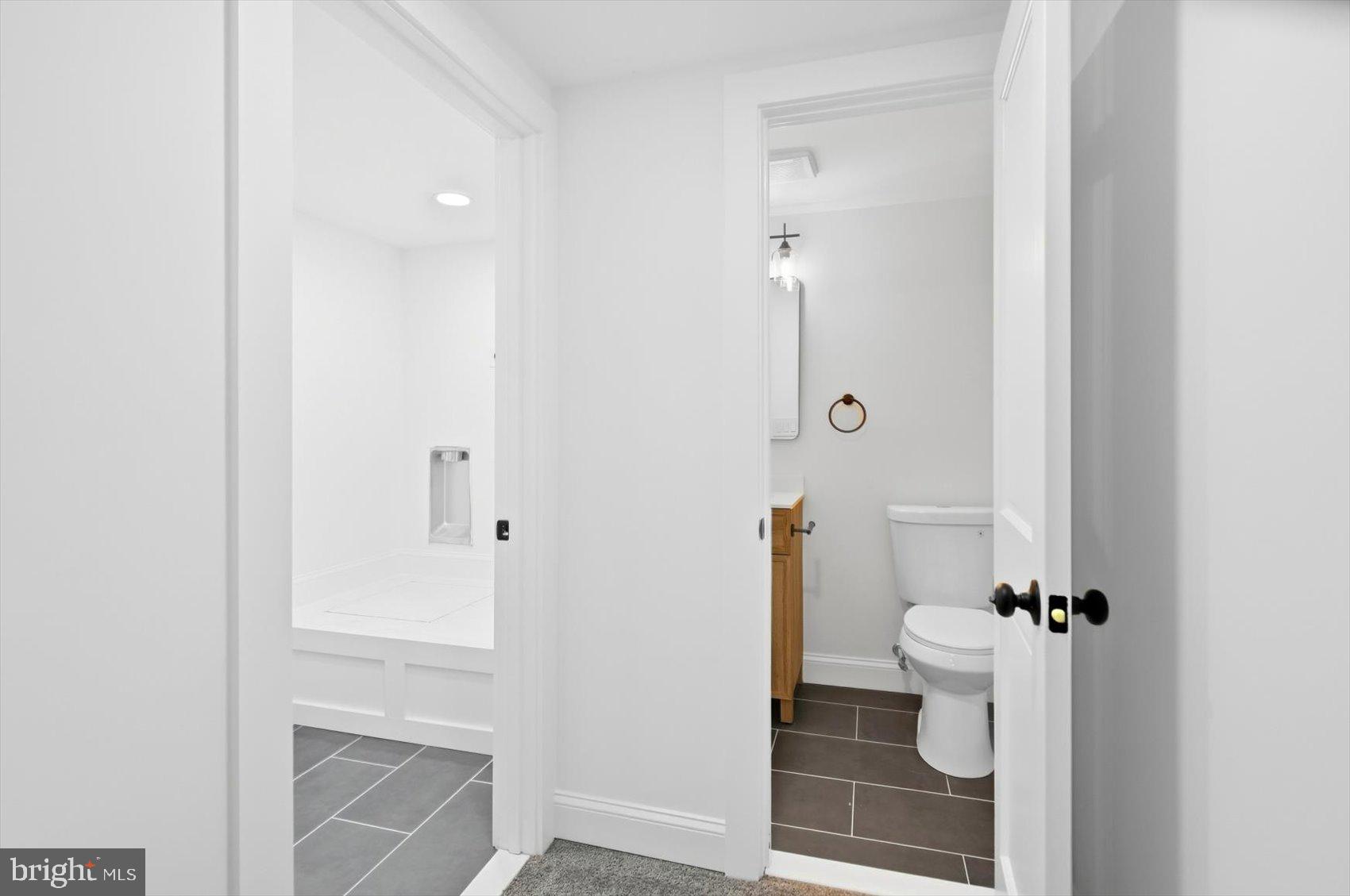 9424 Colesville Road Silver Spring, MD 20901 - Photo 38 of 47 Gallery Image 38