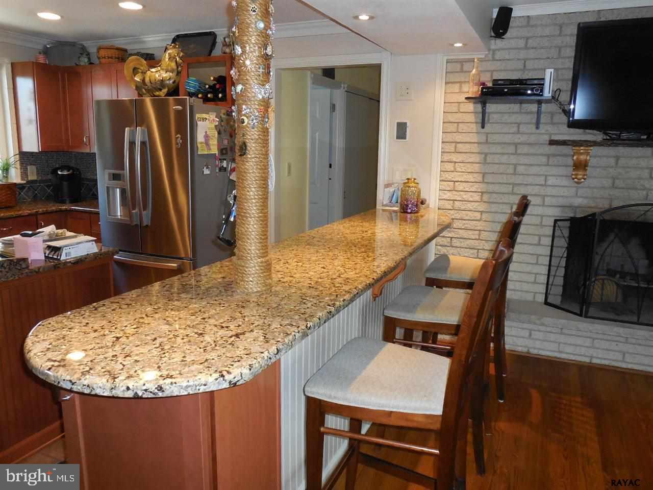 2661 Cambridge Road York, PA 17402 - Photo 14 of 36 Gallery Image 14