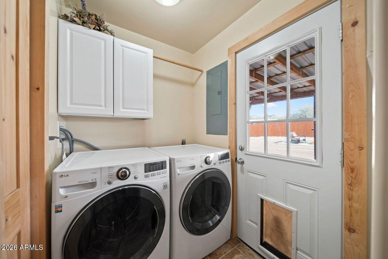 37115 South Rincon Road Wickenburg, AZ 85390 - Photo 17 of 28 rincon laundry room