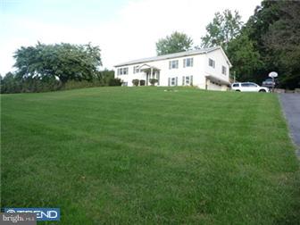 375 Rock Raymond Road Downingtown, PA 19335 - Photo 2 of 10 Exterior Front
