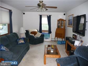 375 Rock Raymond Road Downingtown, PA 19335 - Photo 9 of 10 Family Room
