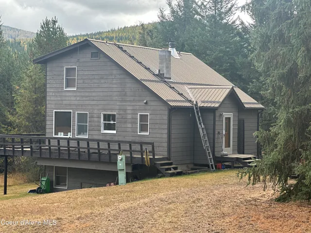 $650,000 | 366 Yukon Road, Bonners Ferry, ID 83805