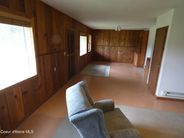 $650,000 | 366 Yukon Road, Bonners Ferry, ID 83805