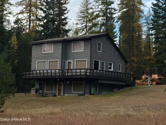 $650,000 | 366 Yukon Road, Bonners Ferry, ID 83805