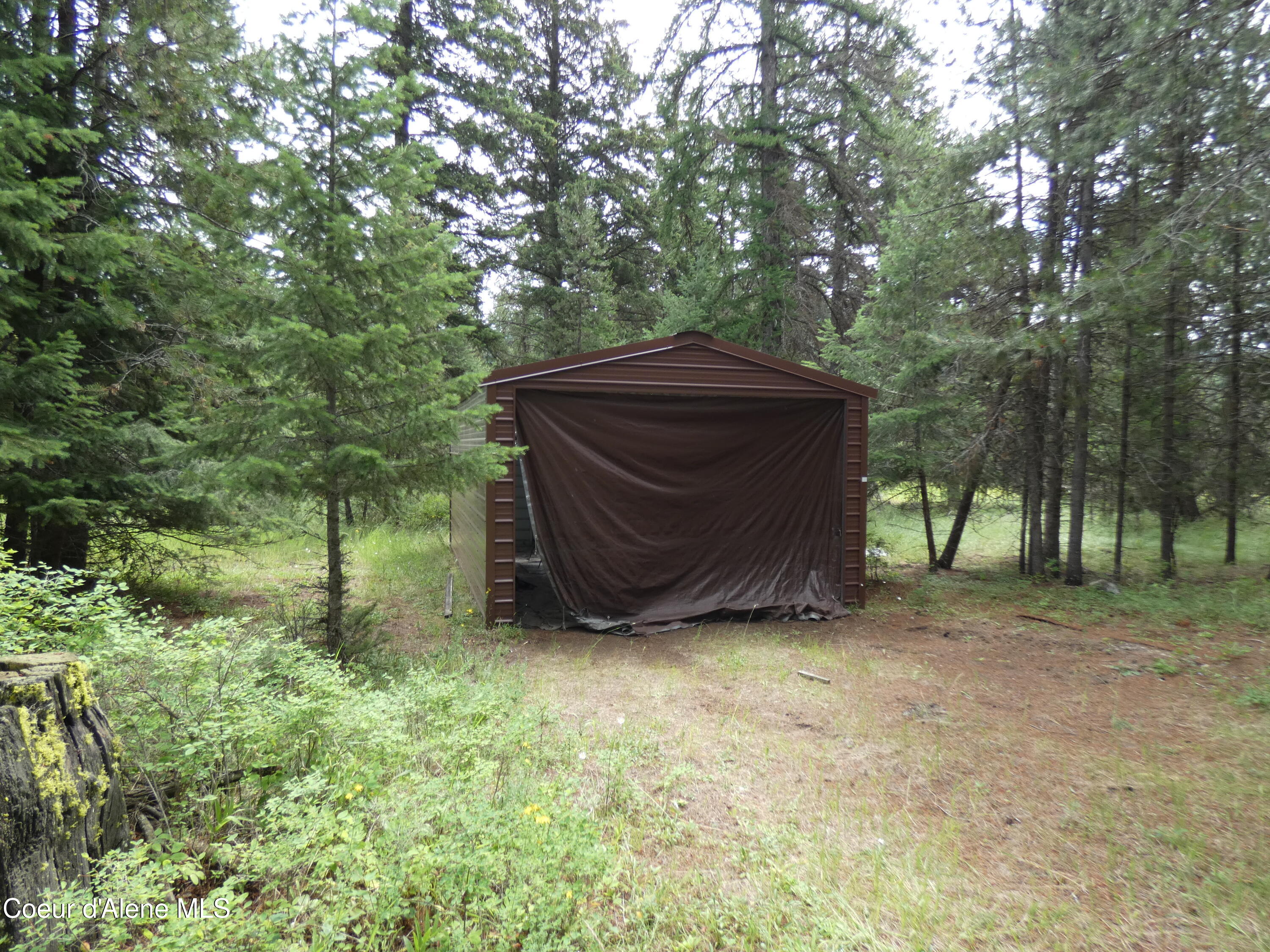 366 Yukon Road Bonners Ferry, ID 83805 - Photo 41 of 42 Carport