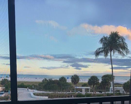 757 Beach Road, Unit 308 Sarasota, FL 34242 - Photo 21 of 24