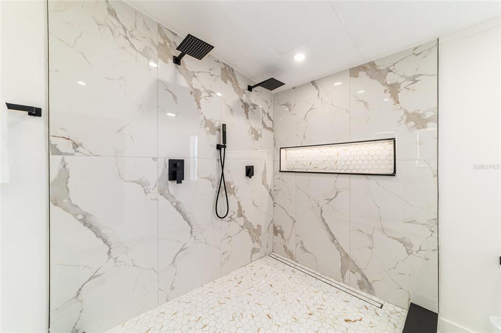 5150 Southeast 117th Avenue Morriston, FL 32668 - Photo 35 of 63