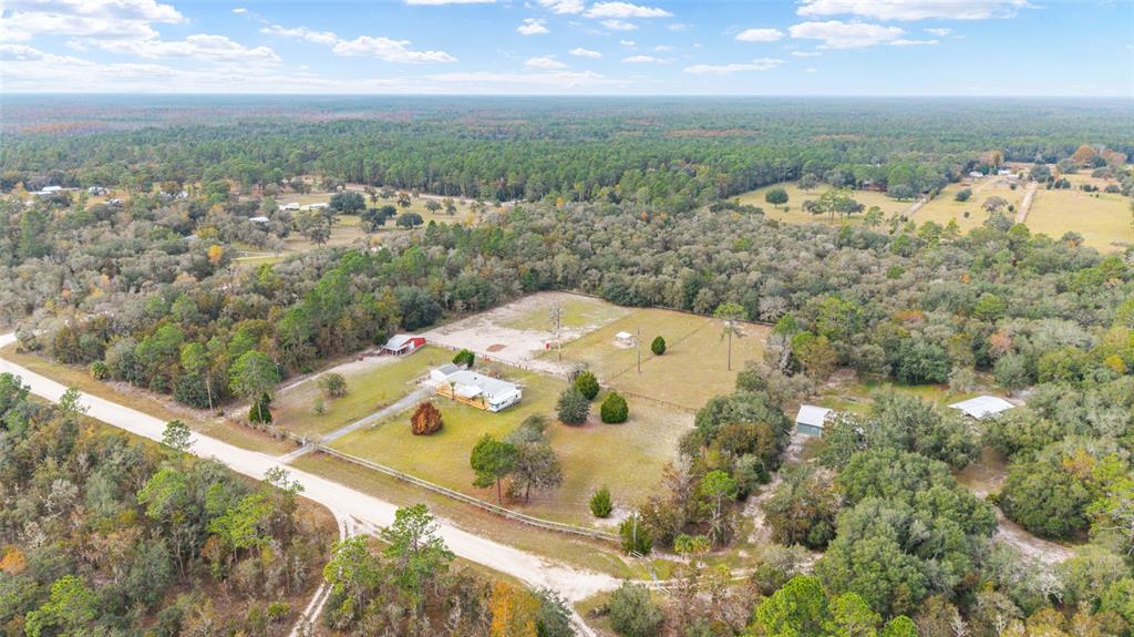 5150 Southeast 117th Avenue Morriston, FL 32668 - Photo 62 of 63 a view of a city