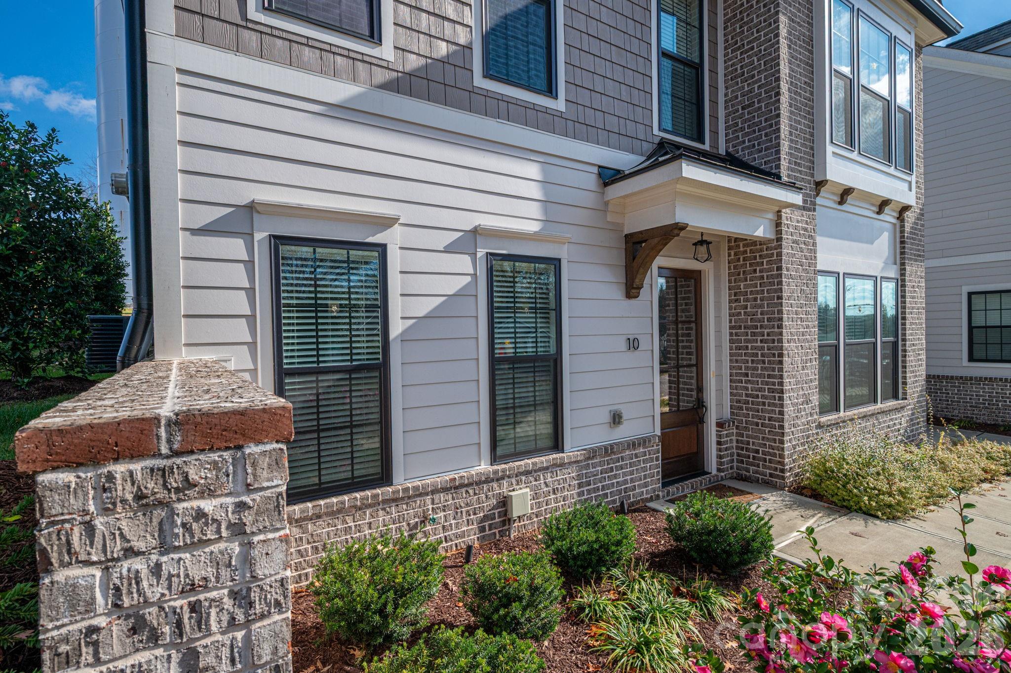 10 Oak Street Belmont, NC 28012 - Photo 6 of 47