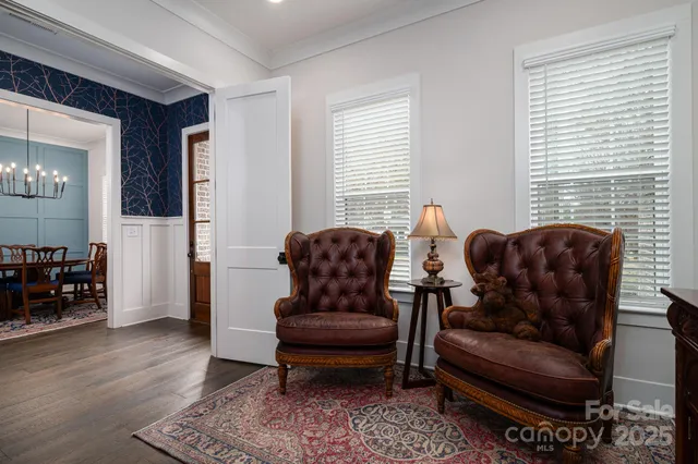 $890,000 | 10 Oak Street, Belmont, NC 28012