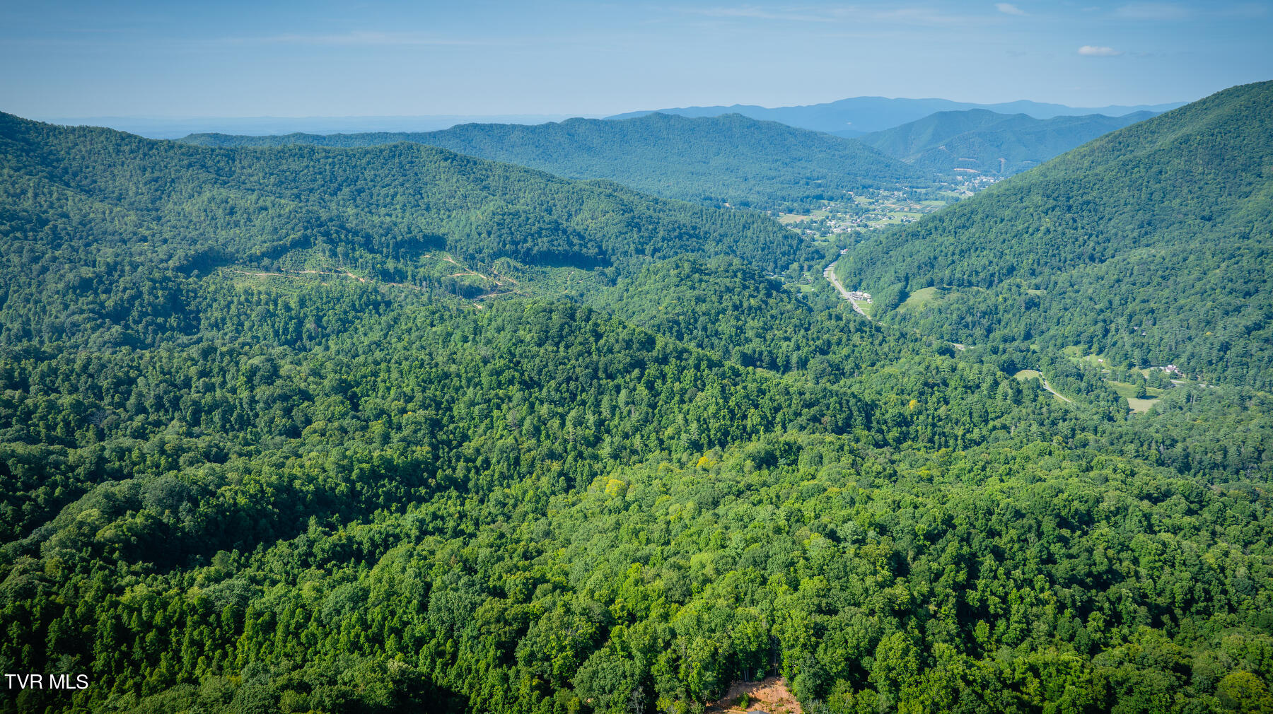 W Reece Hill Road Hampton, TN 37658 - Photo 14 of 17 114