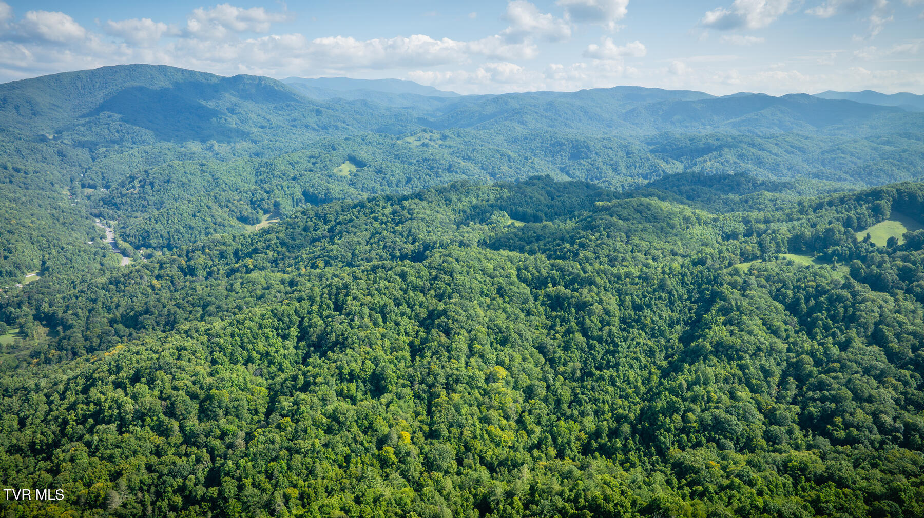 W Reece Hill Road Hampton, TN 37658 - Photo 10 of 17 110