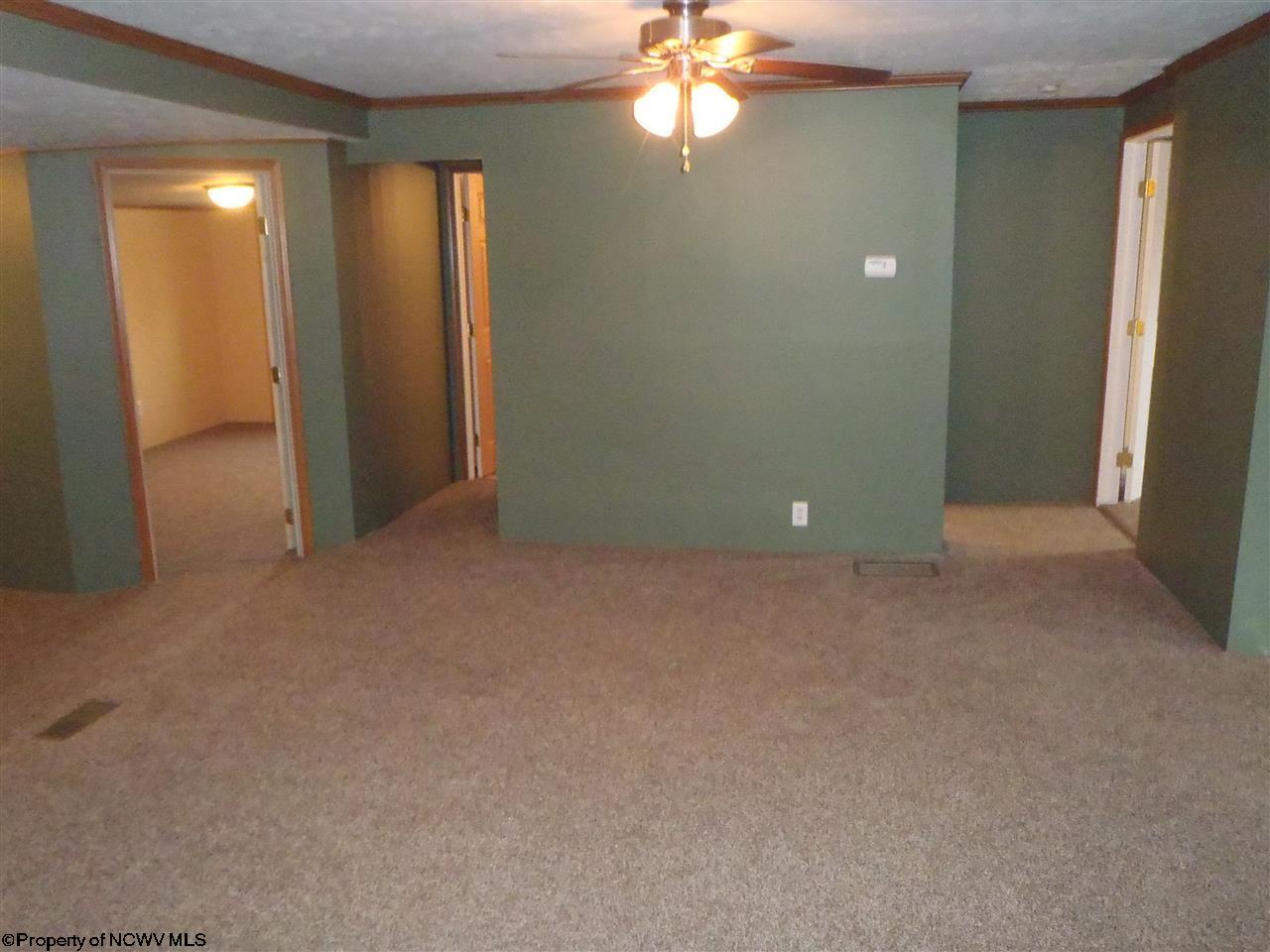 123 Floyd Street Rivesville, WV 26588 - Photo 9 of 17 Gallery Image 9