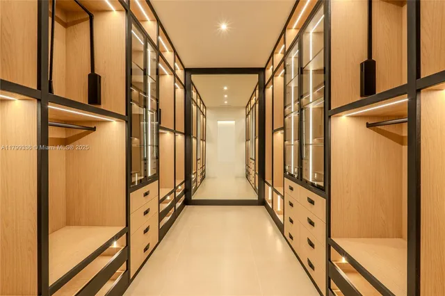 a view of an entryway