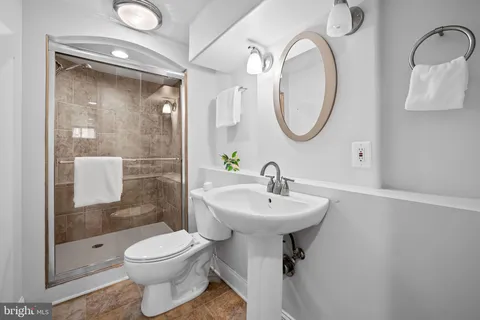 $439,000 | 719 South Eaton Street, Baltimore, MD 21224