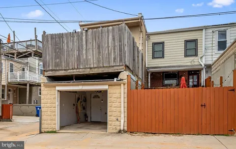 $439,000 | 719 South Eaton Street, Baltimore, MD 21224
