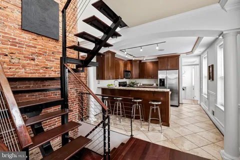 $439,000 | 719 South Eaton Street, Baltimore, MD 21224