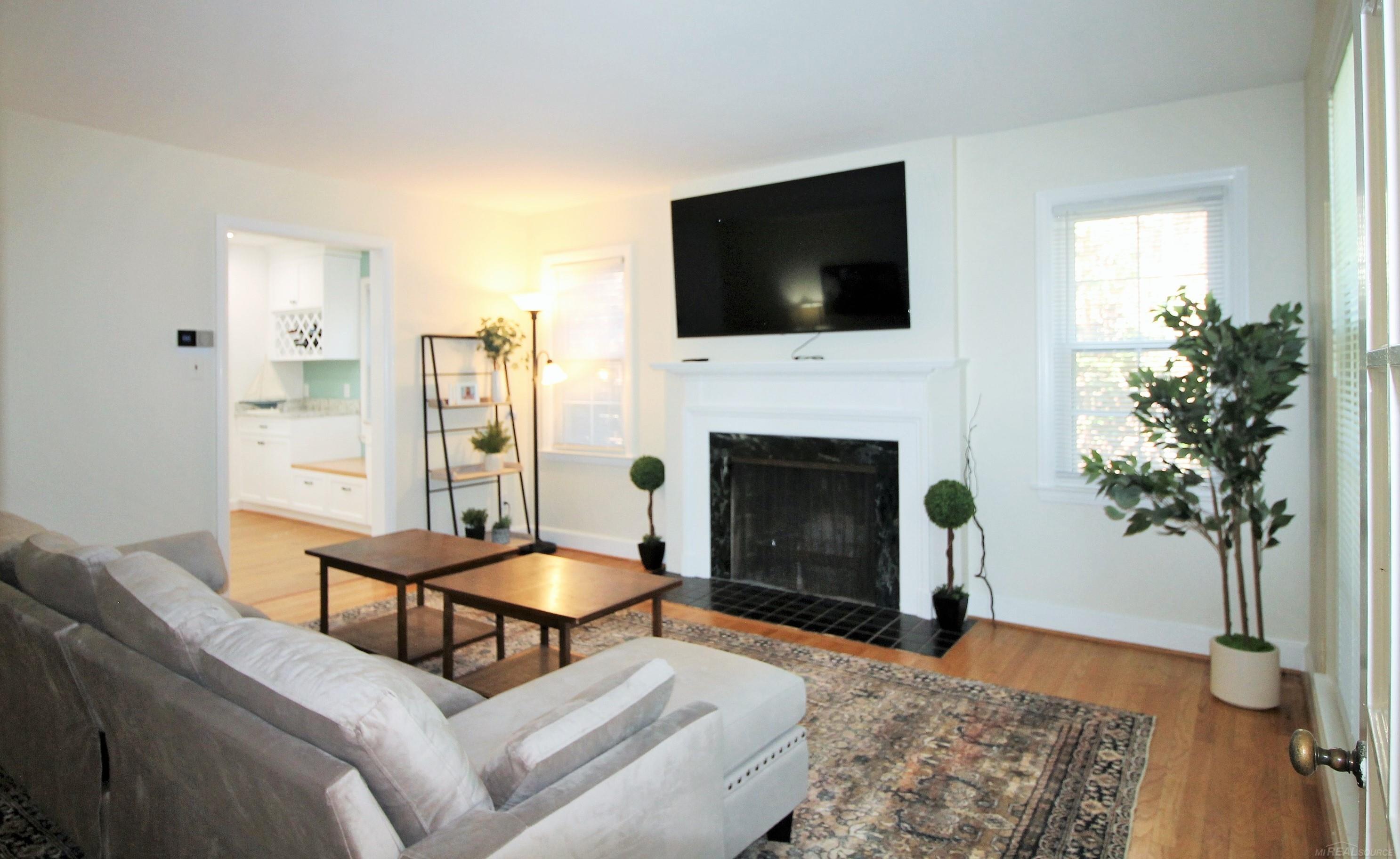 825-827 Neff Road Grosse Pointe, MI 48230 - Photo 5 of 31