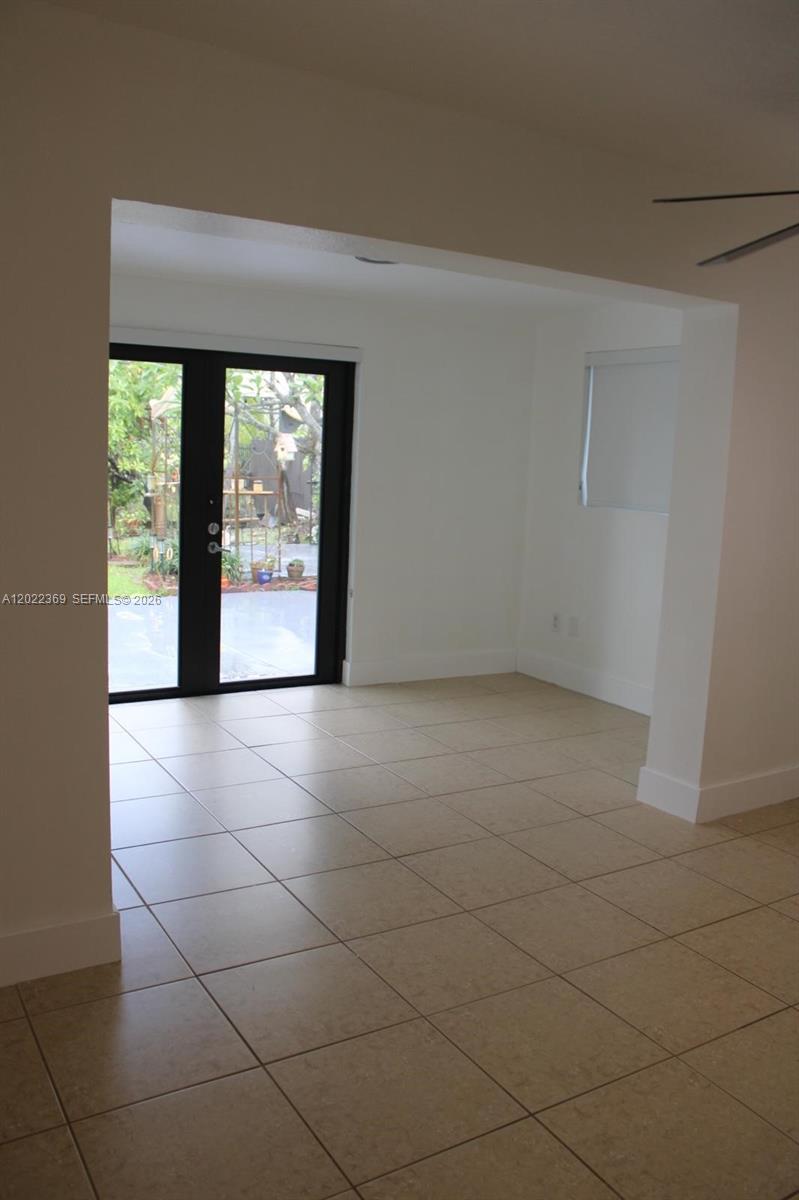 6371 Southwest 109th Court Miami, FL 33173 - Photo 23 of 45 Large Bedroom