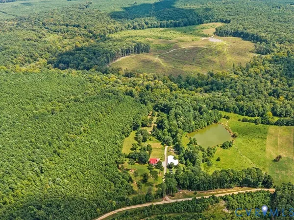 $750,000 | 1740 Paulette Lane, Blackstone, VA 23824