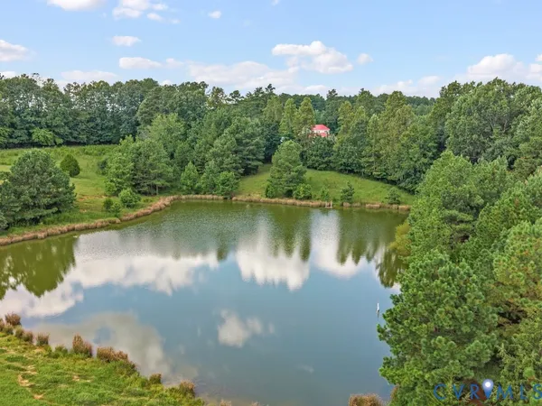 $750,000 | 1740 Paulette Lane, Blackstone, VA 23824