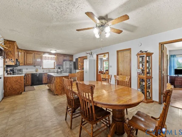 $750,000 | 1740 Paulette Lane, Blackstone, VA 23824