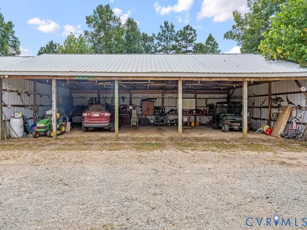 $750,000 | 1740 Paulette Lane, Blackstone, VA 23824