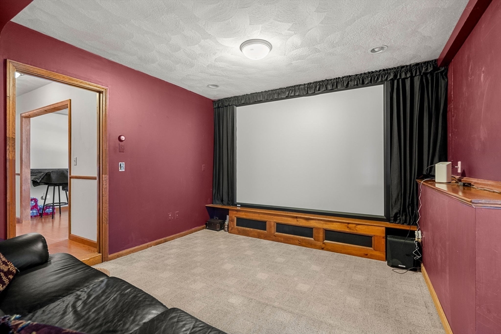 83 Pomfret Road Tewksbury, MA 01876 - Photo 20 of 31 Gallery Image 20