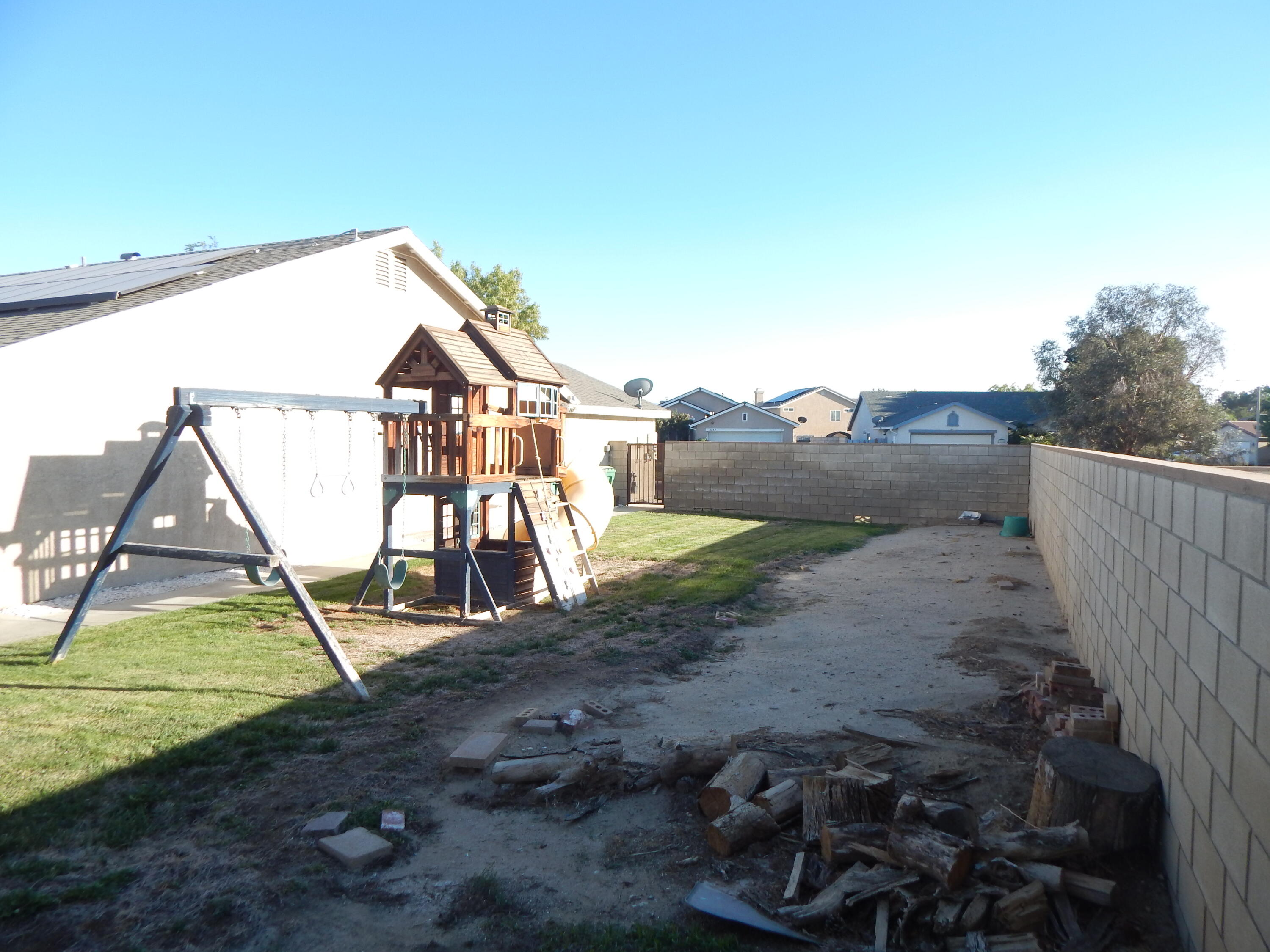 3243 Kayak Street Lancaster, CA 93535 - Photo 22 of 32 DSCN2779