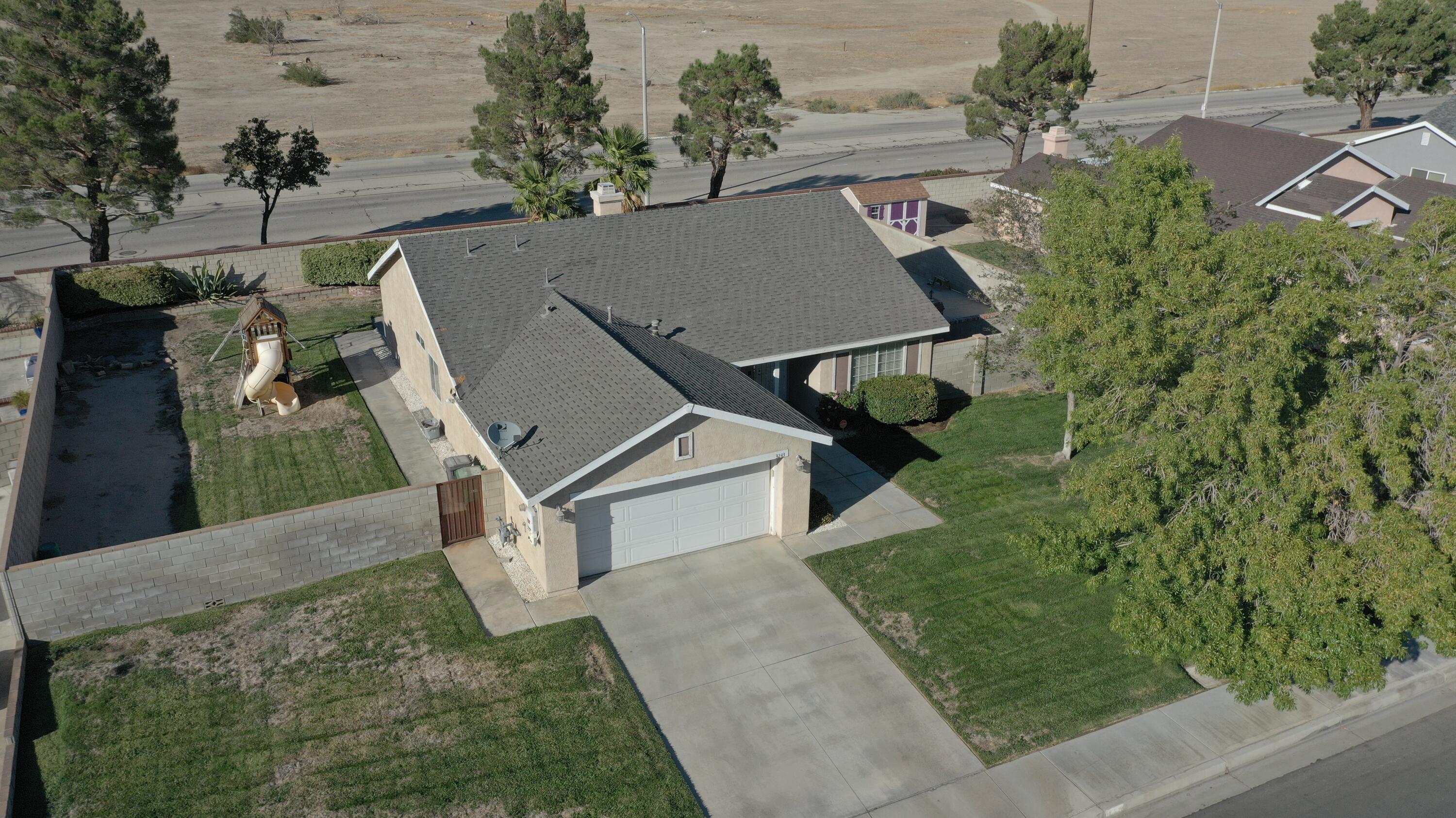 3243 Kayak Street Lancaster, CA 93535 - Photo 32 of 32 DJI_0194