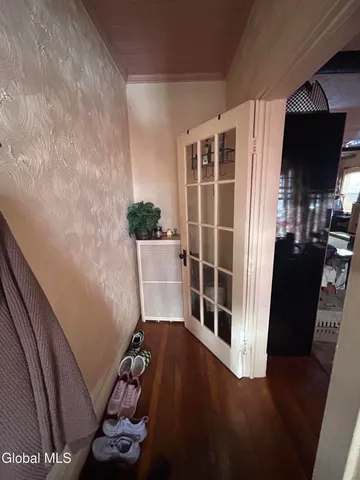 $319,900 | 77 Younglove Avenue, Cohoes, NY 12047