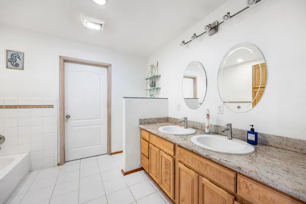 $660,000 | 29120 Main Street, Dunnigan, CA 95937