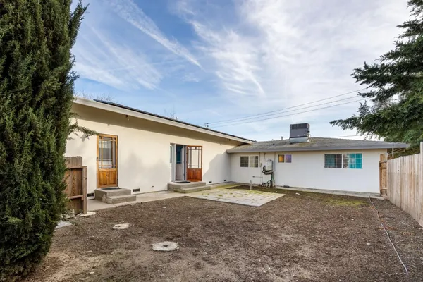 $660,000 | 29120 Main Street, Dunnigan, CA 95937