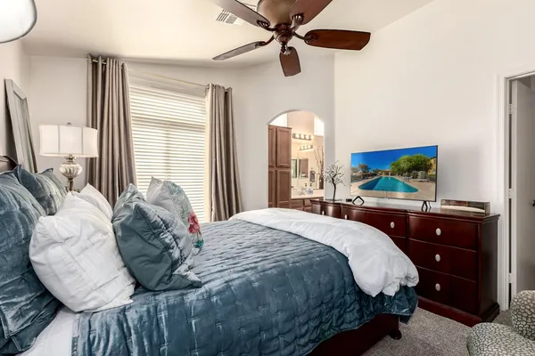$2,800 | 2250 East Deer Valley Drive, Unit 15, Phoenix, AZ 85024