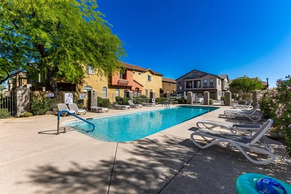 $2,800 | 2250 East Deer Valley Drive, Unit 15, Phoenix, AZ 85024