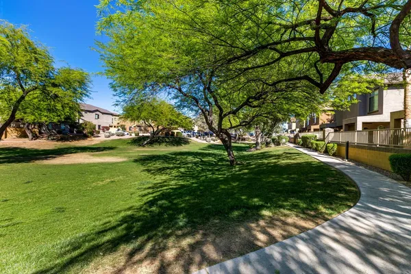 $2,800 | 2250 East Deer Valley Drive, Unit 15, Phoenix, AZ 85024