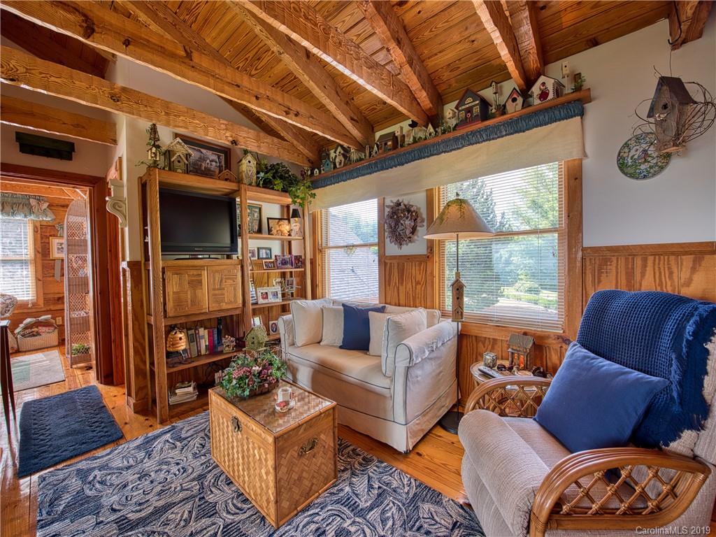 1249 Rough Knob Road Clyde, NC 28721 - Photo 17 of 41 Gallery Image 17