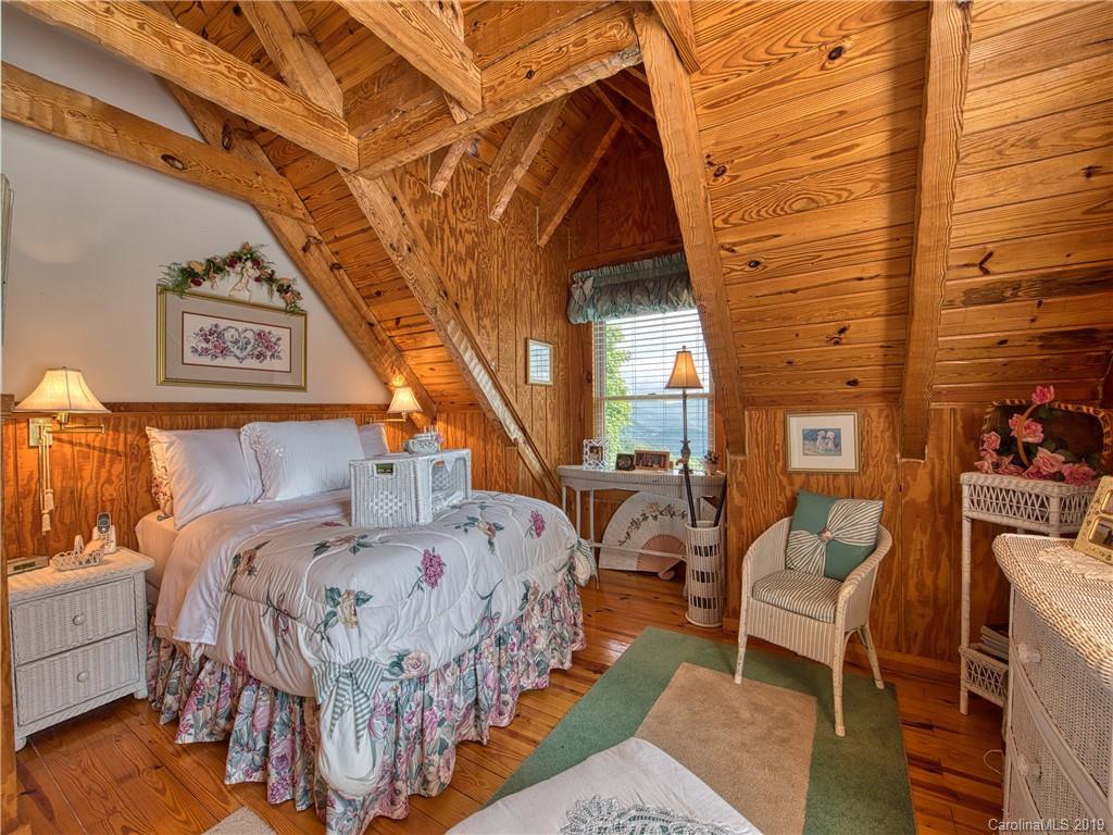 1249 Rough Knob Road Clyde, NC 28721 - Photo 19 of 41 Gallery Image 19