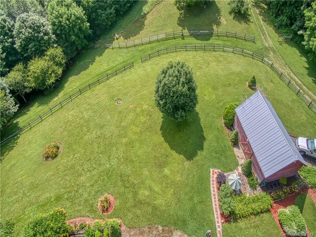 1249 Rough Knob Road Clyde, NC 28721 - Photo 38 of 41 Gallery Image 38