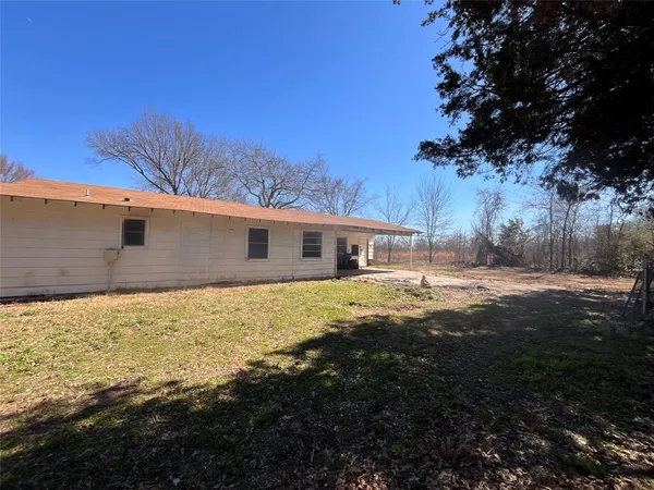 a backyard of a house