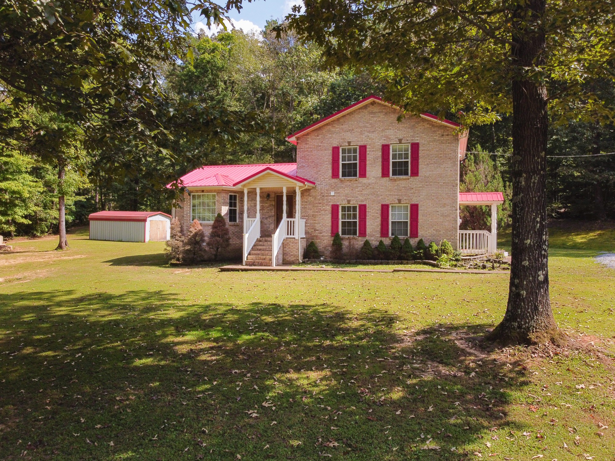 6708 Pinewood Road Nunnelly, TN 37137 - Photo 1 of 36 Gallery Image 1