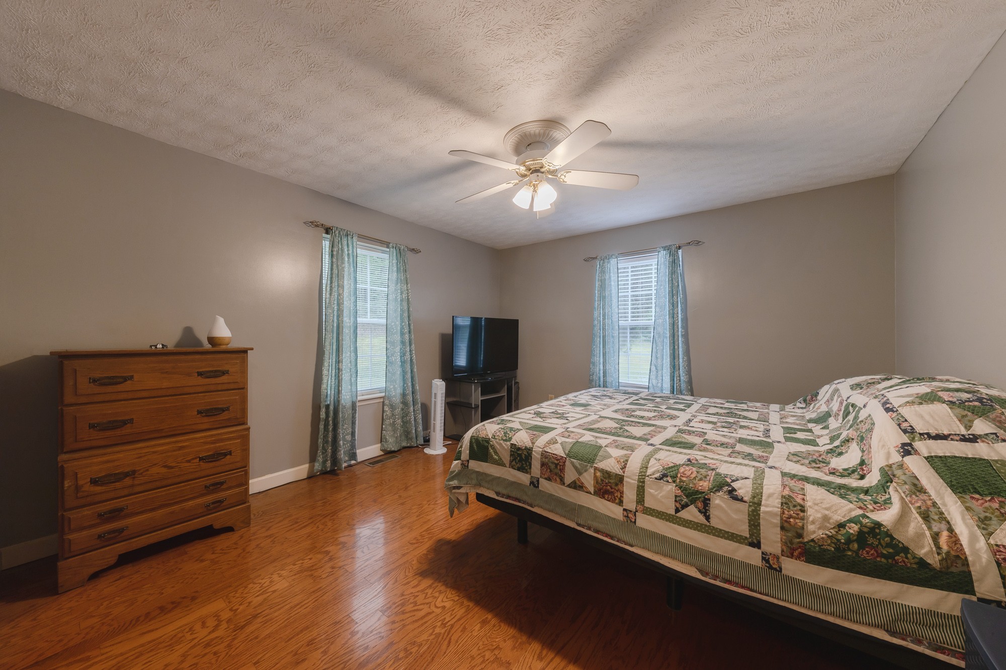 6708 Pinewood Road Nunnelly, TN 37137 - Photo 27 of 36 Gallery Image 27