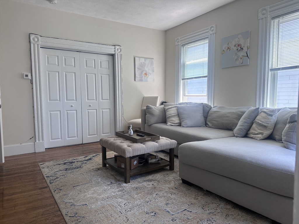 8 Sackville Street, Unit 3 Boston, MA 02129 - Photo 5 of 12