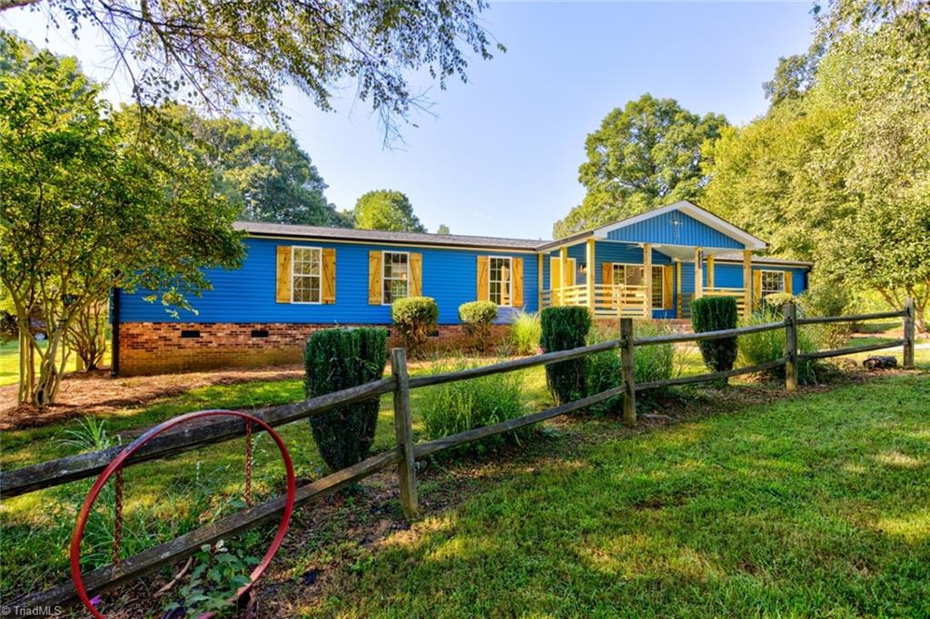 5580 Boiling Spring Road Tobaccoville, NC 27050 - Photo 5 of 48 Gallery Image 5