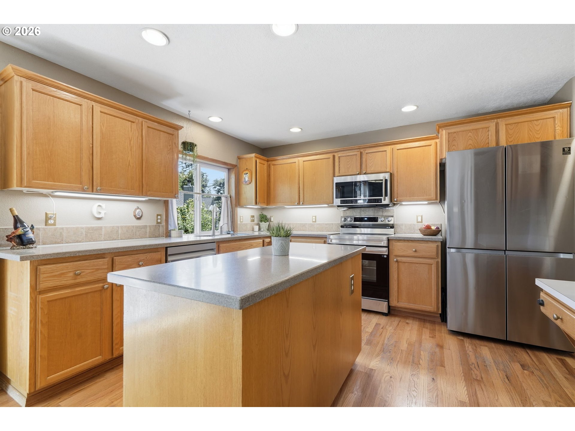14884 Southeast Stanhope Road Clackamas, OR 97015 - Photo 15 of 42 Gallery Image 15